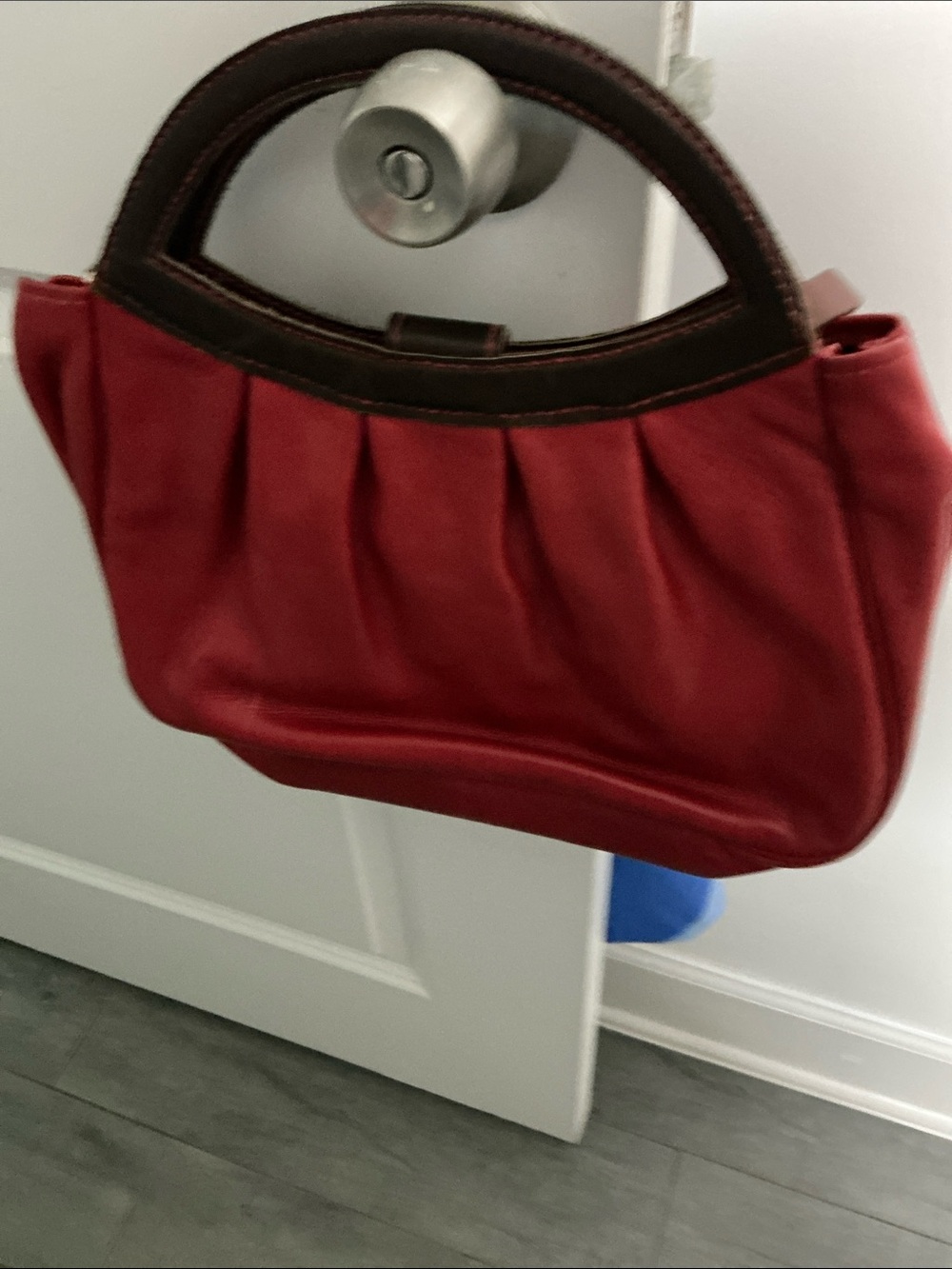Henry Cuir Red Leather Tote with Dark Brown Trim, EUC - Picture 4 of 4